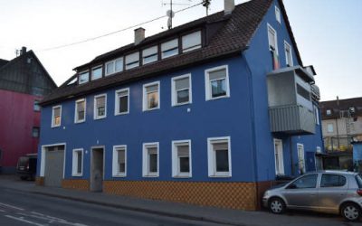 — VERKAUFT — EUR 1000,- monatl. Mieteinn! City-Whg., Dachterrasse