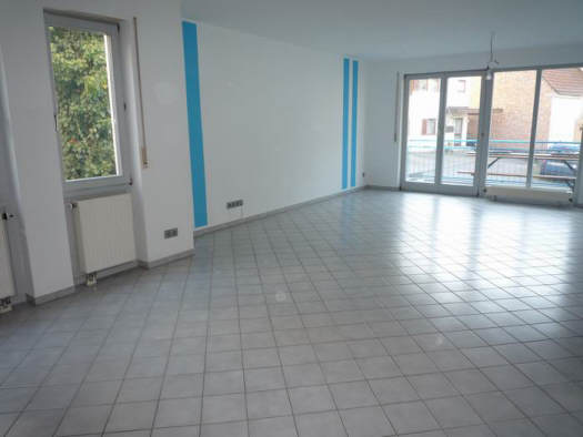 — VERMIETET — 2-Zi.-EG-Wohnung Reutlingen-Sondelfingen