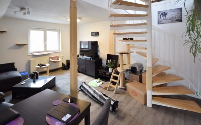 — VERKAUFT — Jetzt ins Eigentum! Schnittige 2,5 Zi.-Dachmaisonette mit sonniger Dachterrasse – ruhig u. zentral!