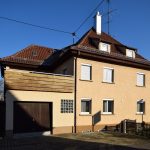 — VERKAUFT —  RT/Betzingen – Viel Haus und Fläche für´s Geld! Großes Wohnhaus mit 9 Zimmer und 4 Garagen (Altbau)