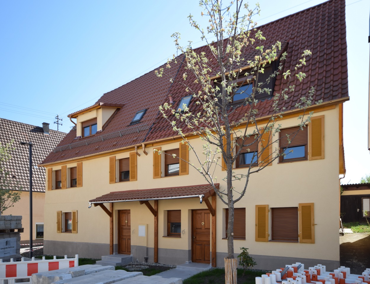 — VERKAUFT — Tolle kernsanierte DHH in Nehren – Wohnen auf dem Lande und gleich in Tübingen!