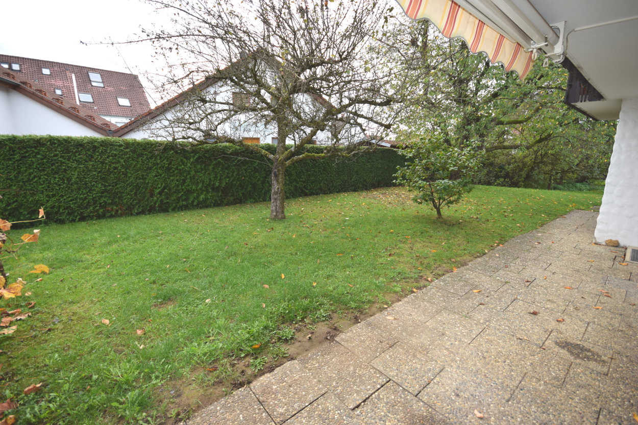 Terrasse, eigener Garten u. Freisitz! Große 3 1/2 Zi.-EG-Whg. mit Garage. Jetzt frei! Terrasse, eigener Garten u. Freisitz! Große 3 1/2 Zi.-EG-Whg. mit Garage. Jetzt frei!