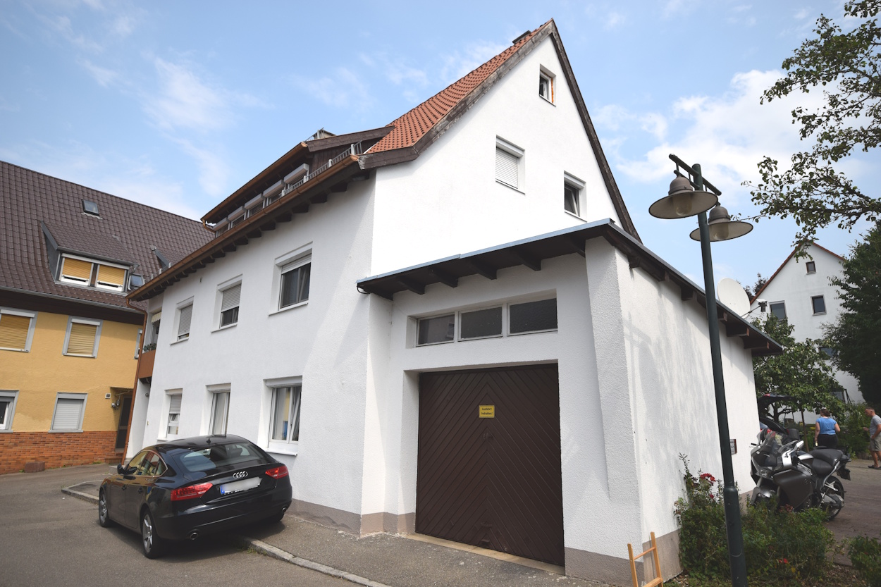 Mehrfamilienhaus mit 3 vermieteten Wohnungen – ruhige Ortskernlage Mehrfamilienhaus mit 3 vermieteten Wohnungen – ruhige Ortskernlage